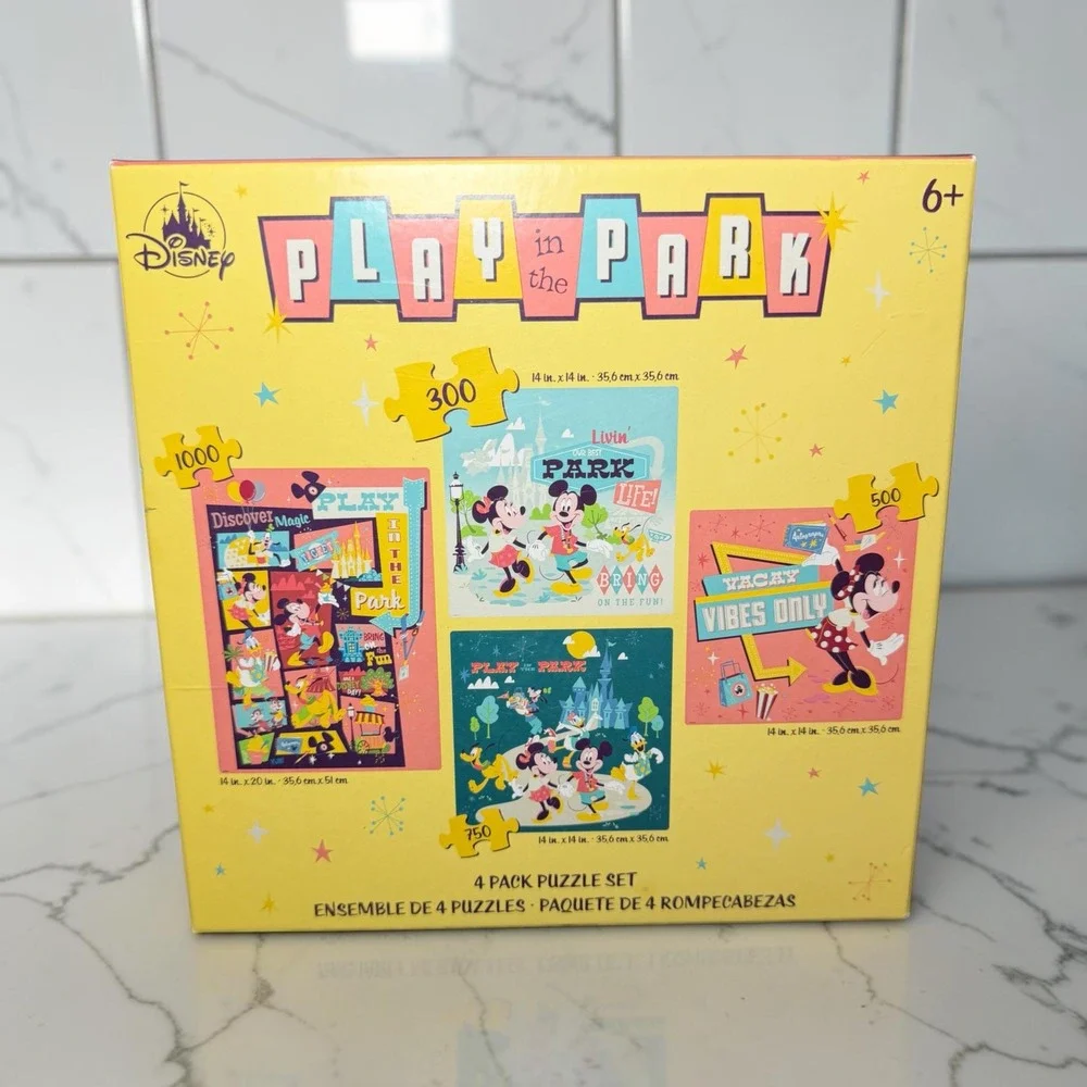 Disney Play in the Park Puzzle Set Yellow 4 Pack 2550pc Mickey